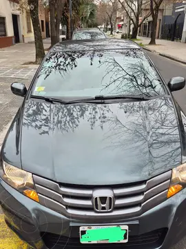 Honda City LX usado (2011) color Verde Profundo precio $12.000.000
