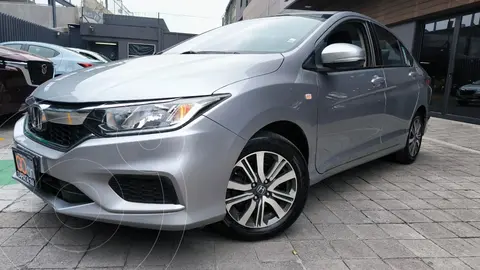 Honda City LX 1.5L usado (2018) color plateado financiado en mensualidades(enganche $64,038 mensualidades desde $4,897)