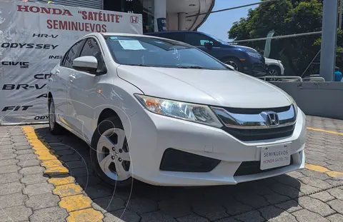 Honda City LX 1.5L Aut usado (2016) color Blanco precio $205,000