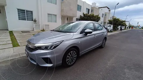 Honda City Uniq usado (2022) color Gris precio $310,000