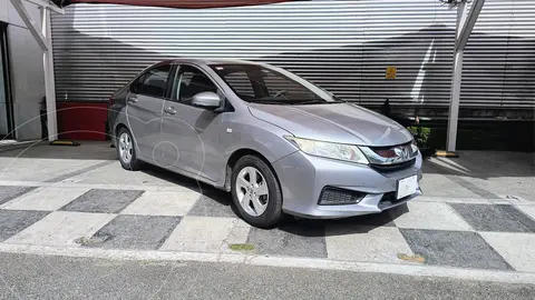 Honda City LX 1.5L usado (2017) color plateado precio $185,000