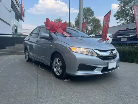 Honda City LX 1.5L usado (2017) color plateado precio $205,000