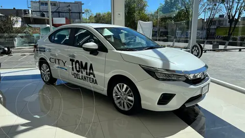 Honda City Touring usado (2023) color Blanco financiado en mensualidades(enganche $89,780 mensualidades desde $8,679)