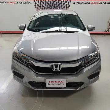 Honda City LX 1.5L Aut usado (2018) color Plata Diamante precio $270,000