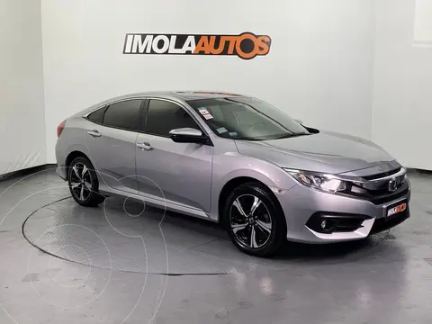Honda Civic 2.0 EXL Aut usado (2017) color Plata precio $7.000.000