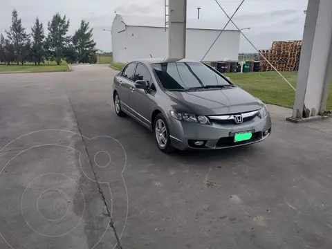 foto Honda Civic 1.8 EXS Aut usado (2011) color Gris Magnesio precio $2.900.000