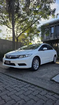 Honda Civic 1.8 LXS Aut usado (2015) color Blanco precio $17.500.000