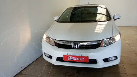 Honda Civic 1.8 EXS usado (2014) color Blanco Tafetta financiado en cuotas(anticipo $6.360.000 cuotas desde $198.750)