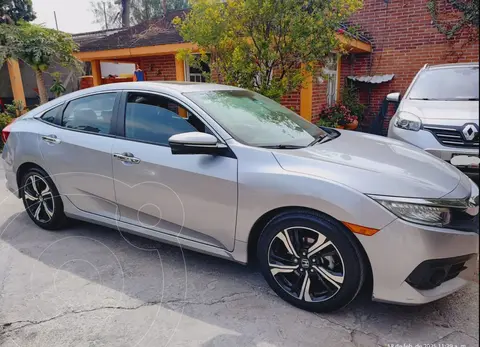 Honda Civic Touring usado (2018) color Plata Lunar precio $308,000