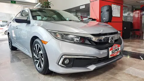 Honda Civic i-Style Aut usado (2020) color plateado precio $349,000