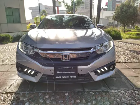 Honda Civic EX Aut usado (2017) color Plata Diamante precio $299,000