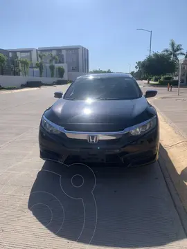 Honda Civic EX Aut usado (2016) color Negro precio $225,000