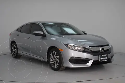 Honda Civic EX usado (2017) color Plata precio $290,000
