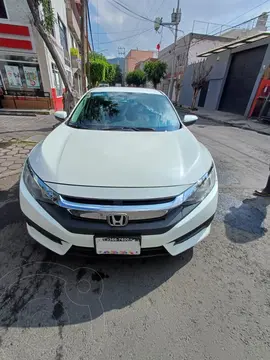 Honda Civic EX usado (2017) color Blanco precio $235,000