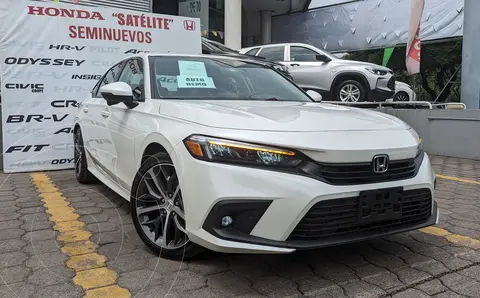 Honda Civic Touring usado (2024) color Blanco precio $624,900