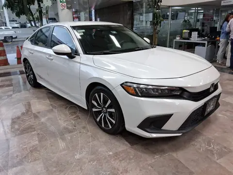 Honda Civic i-Style usado (2022) color Blanco financiado en mensualidades(enganche $124,982 mensualidades desde $5,259)