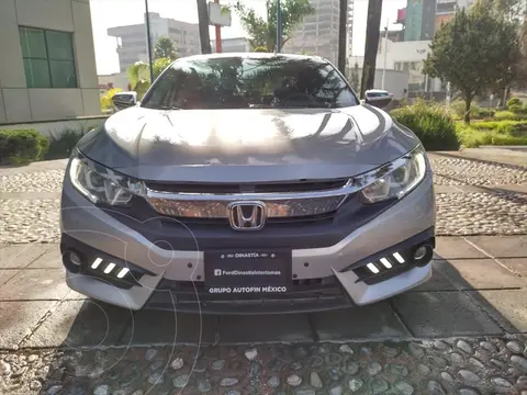 Honda Civic EX usado (2017) color Plata precio $299,000