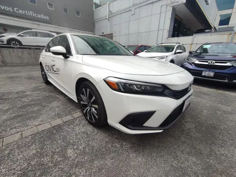 Honda Civic i-Style usado (2024) color Blanco precio $525,000