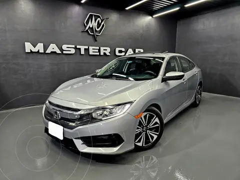 Honda Civic Turbo Aut usado (2017) color Plata Diamante precio $289,000