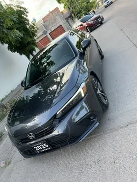 Honda Civic Touring Aut usado (2022) color Gris precio $397,000