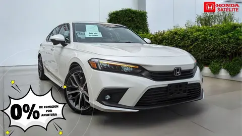Honda Civic Touring usado (2024) color Blanco financiado en mensualidades(enganche $212,765 mensualidades desde $12,075)