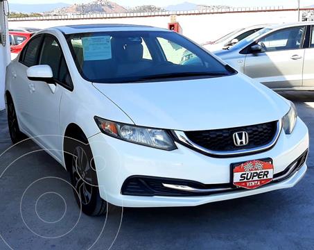 foto Honda Civic EX 1.8L usado (2015) color Blanco precio $269,000