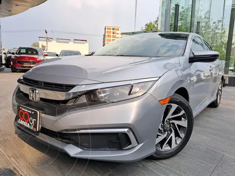 Honda Civic EX usado (2020) color plateado precio $340,000