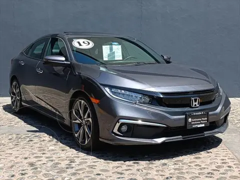 Honda Civic Touring Aut usado (2019) color Gris Oscuro precio $430,000