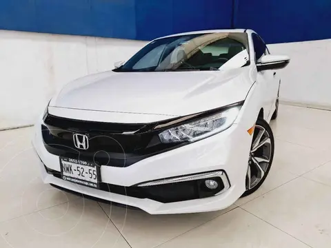 Honda Civic Touring Aut usado (2020) color Blanco financiado en mensualidades(enganche $100,552 mensualidades desde $8,281)