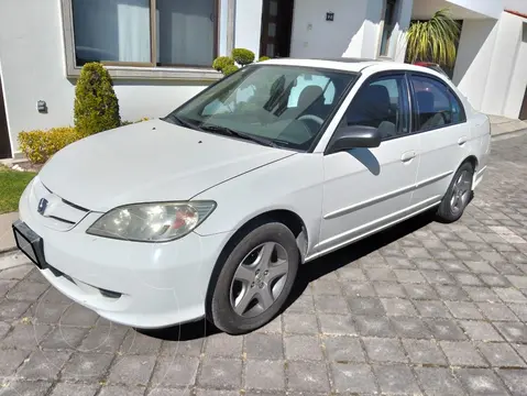 Honda Civic EX 1.7L Aut usado (2005) color Blanco precio $110,000