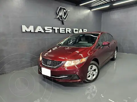 Honda Civic LX 1.8L Aut usado (2014) color Rojo Camelia precio $175,000