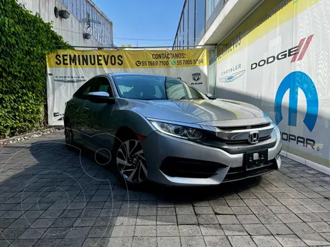 Honda Civic EX usado (2016) color plateado precio $254,000