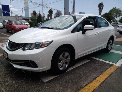 Honda Civic LX 1.8L Aut usado (2014) color Blanco financiado en mensualidades(enganche $67,500)