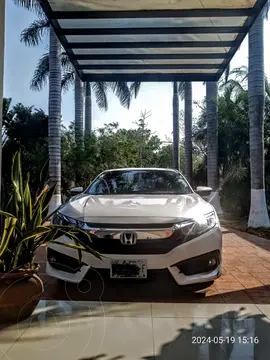 Honda Civic Turbo Plus Aut usado (2018) color Blanco precio $319,999