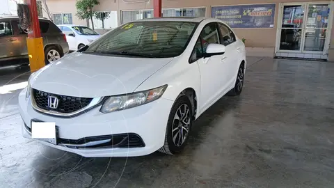 Honda Civic LX 1.8L Aut usado (2015) color Blanco precio $206,000