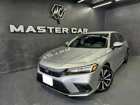 Honda Civic i-Style usado (2022) color plateado precio $414,000