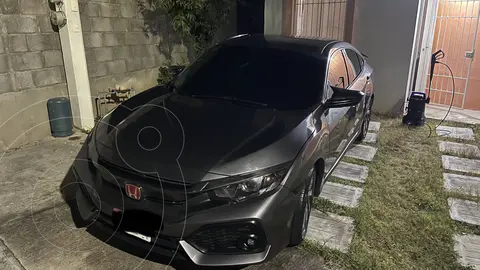 Honda Civic EX usado (2017) color Gris precio $230,000