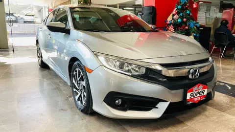 Honda Civic i-Style Aut usado (2018) color plateado precio $289,000