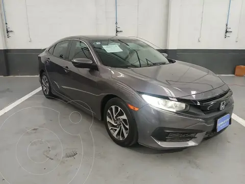 Honda Civic EX usado (2016) color Gris Oscuro precio $228,000