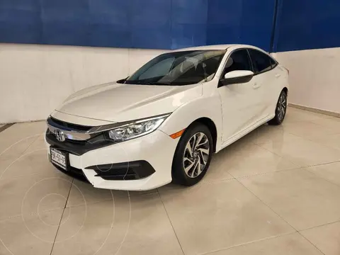 Honda Civic EX 1.7L usado (2016) color Blanco precio $289,000