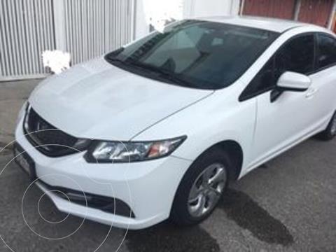 foto Honda Civic EX 1.8L Aut usado (2015) color Blanco precio $195,900