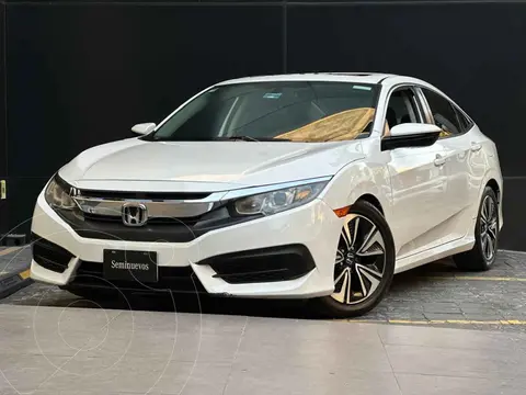 Honda Civic Turbo Aut usado (2017) color Blanco precio $260,000