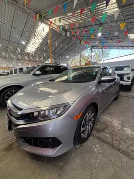 Honda Civic EX usado (2018) color Gris precio $239,000