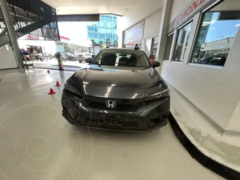 Honda Civic i-Style usado (2024) color Gris Meteoro precio $435,000