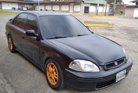 Honda Civic Ex usado (1997) color Negro precio u$s2.950