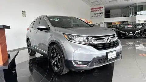 Honda CR-V Touring usado (2019) color plateado precio $399,900