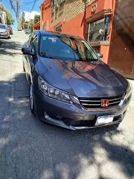 Honda Crosstour EX-L usado (2015) color Gris precio $185,000