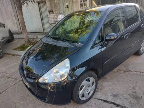 Honda Fit LX usado (2006) color Negro precio $7.000.000