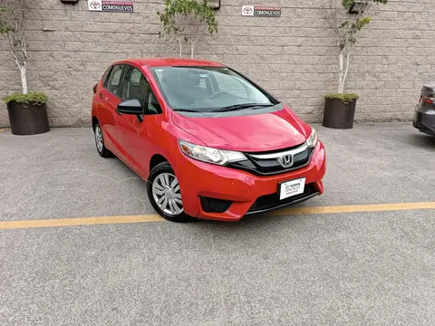 Honda Fit Cool 1.5L usado (2016) color Rojo precio $224,000