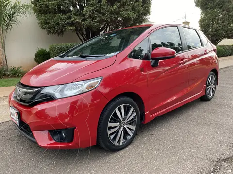 Honda Fit Hit 1.5L Aut usado (2016) color Rojo financiado en mensualidades(enganche $64,000 mensualidades desde $9,300)